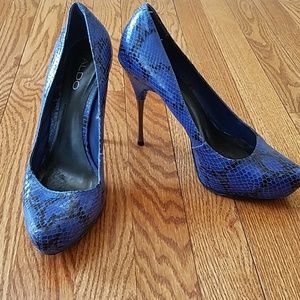 Aldo faux snakeskin heels